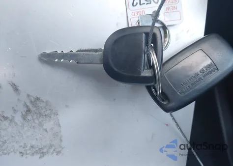 2007 Mazda Mazda3 S Sport z USA, uszkodzony, nr VIN JM1BK324971682014